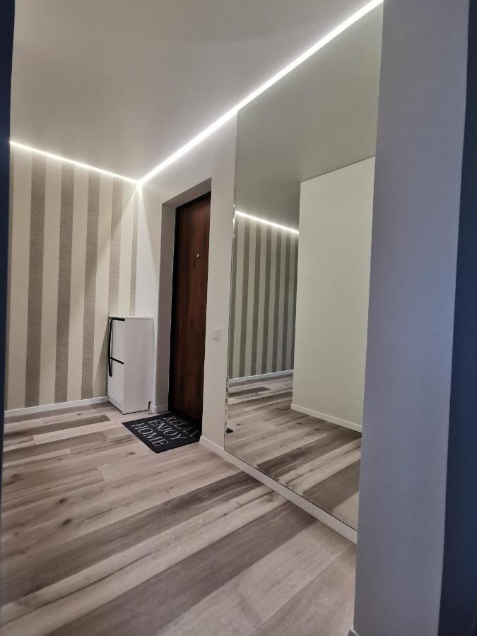 Buto Nuoma Dariaus Ir Gireno Gatveje Telšiai Exterior foto